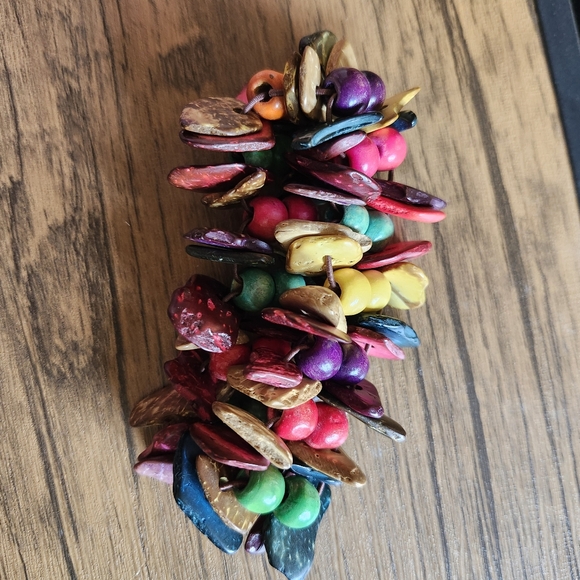 Wooden Bead and Chip Bracelet - Picture 5 of 5